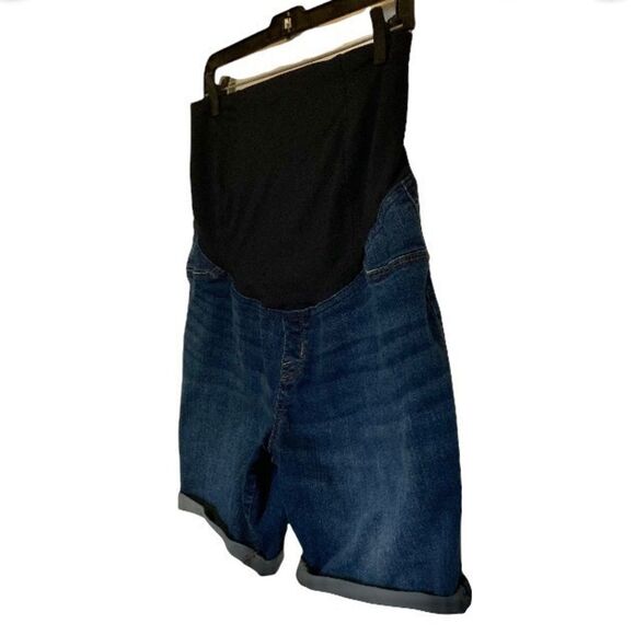 Maternity Bermuda Blue Denim Jean Shorts by Ingrid and Isabel Womens Size 10 - Picture 5 of 14